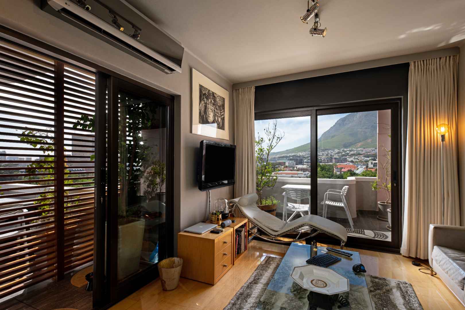 3 Bedroom Property for Sale in Cape Town City Centre Western Cape